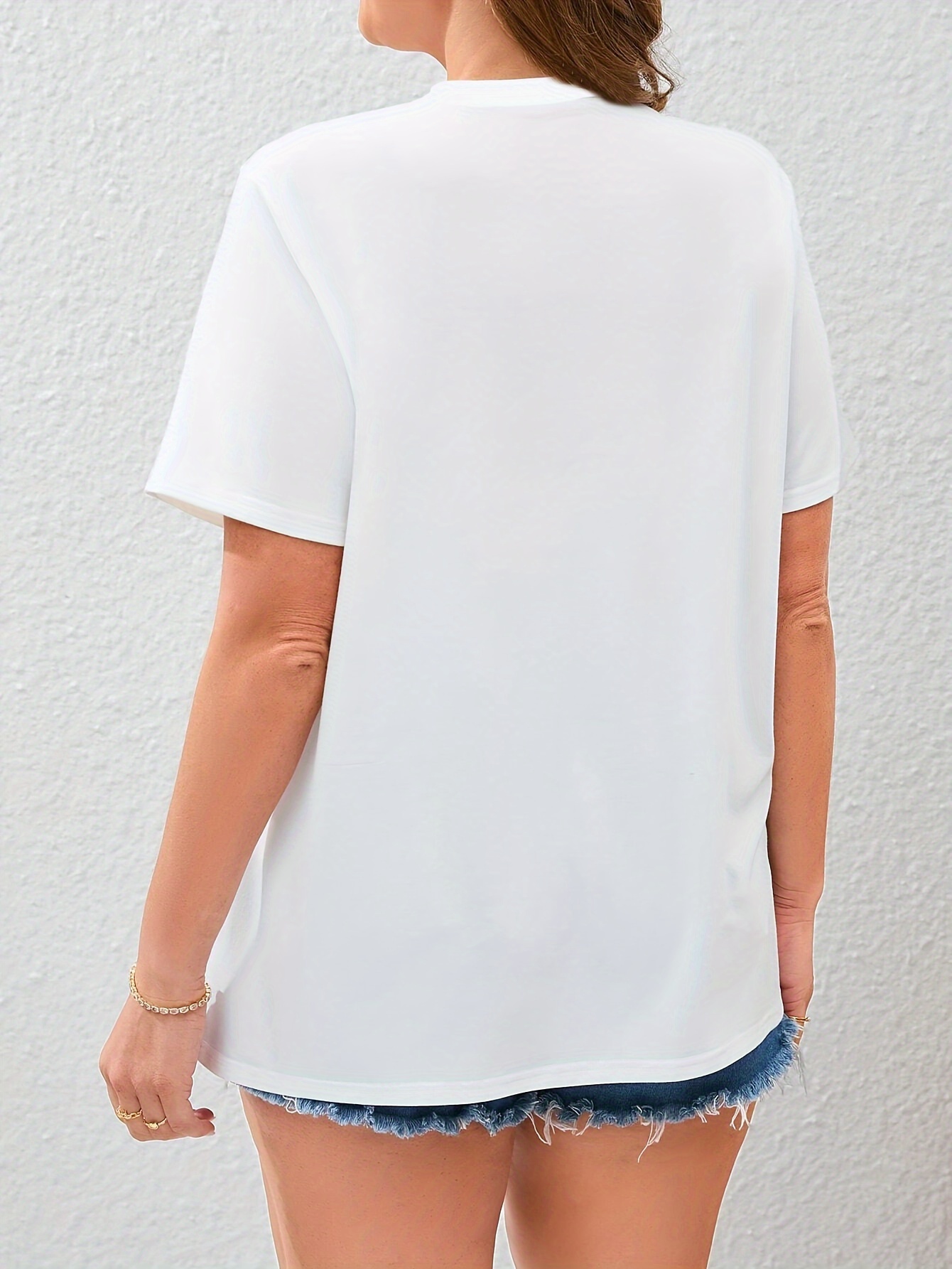 Camiseta feminina com estampa  - Street Fashion Paris avaliação e preço